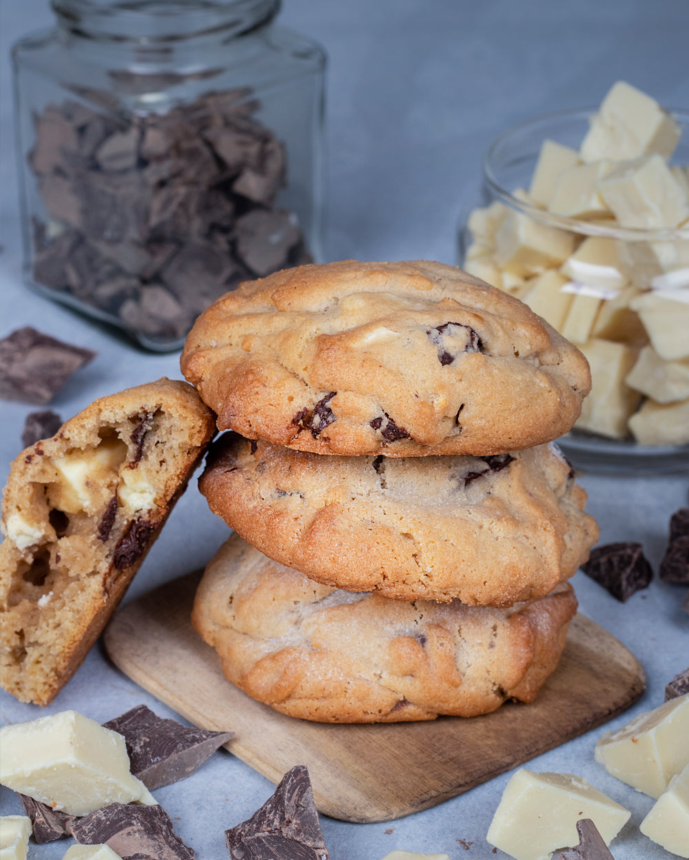 Pablo the OG (Rich oozy Dark & White Chocolate) - 90gm