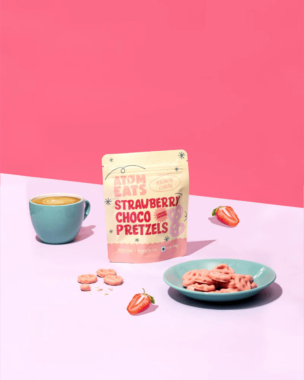 Strawberry Chocolate Pretzels 30G PACK